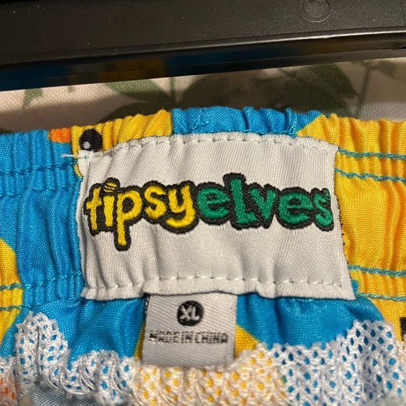 🌼 Rubber ducky shorts 🌼 - Picture 5 of 7